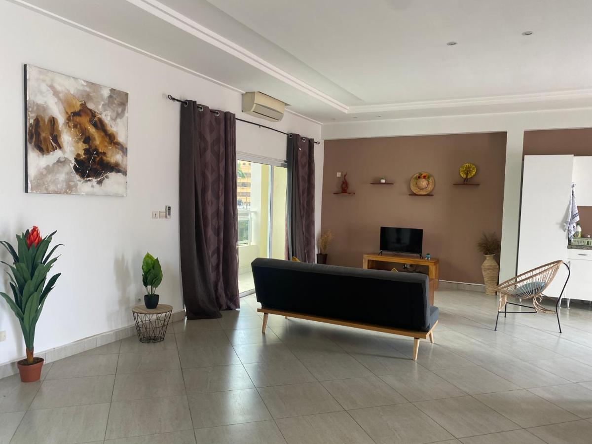 L'Oasis Guesthouse Котону Екстер'єр фото