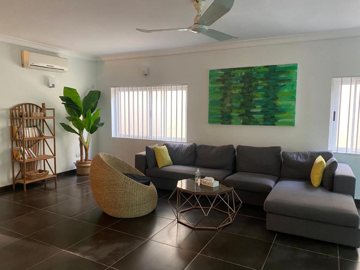 L'Oasis Guesthouse Котону Екстер'єр фото